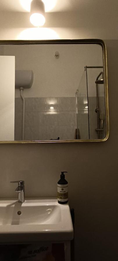 Durazzo 6 Daire Cenova Dış mekan fotoğraf